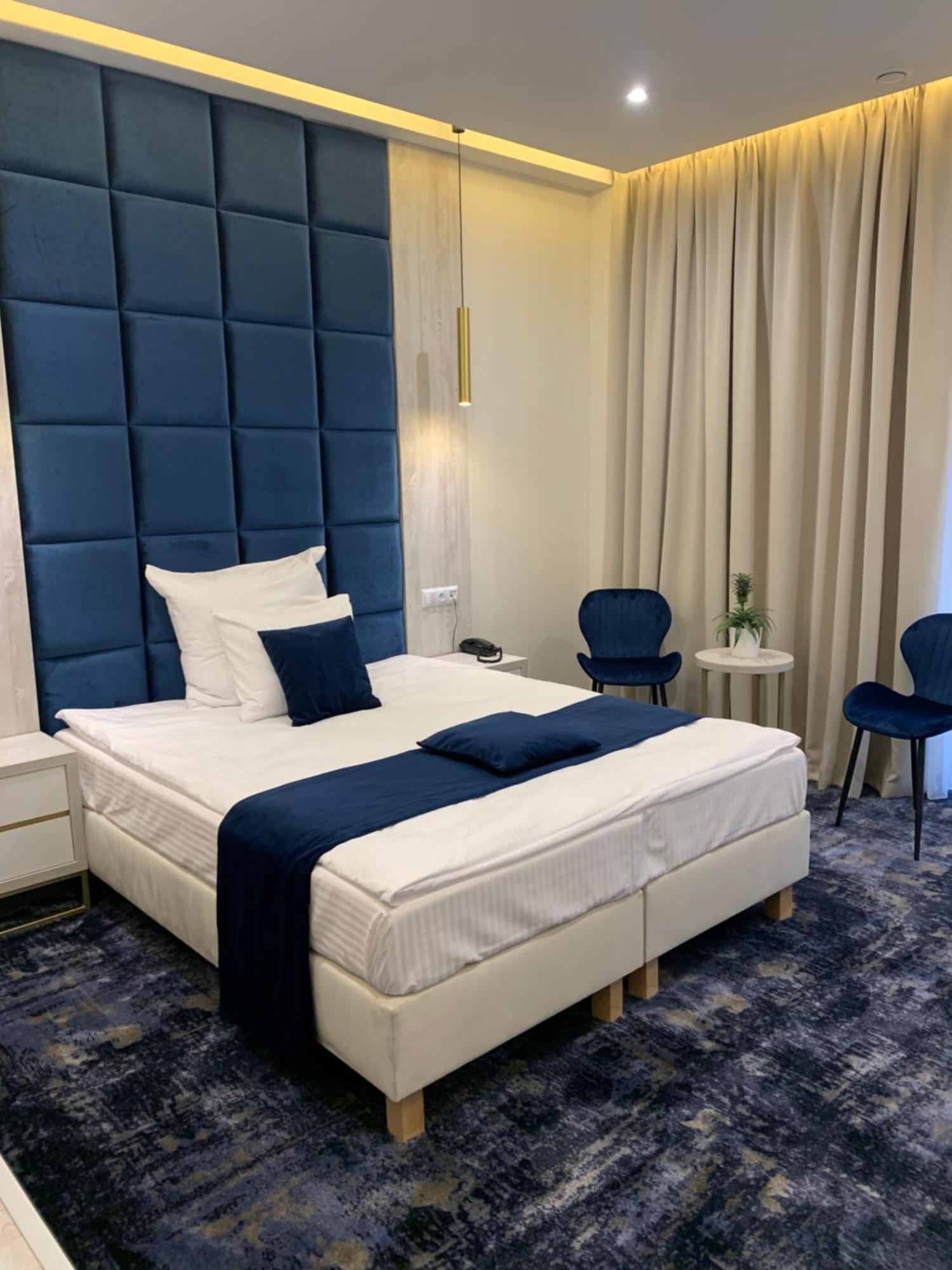 Piramida Lejlighedshotel Boleslawiec  Eksteriør billede