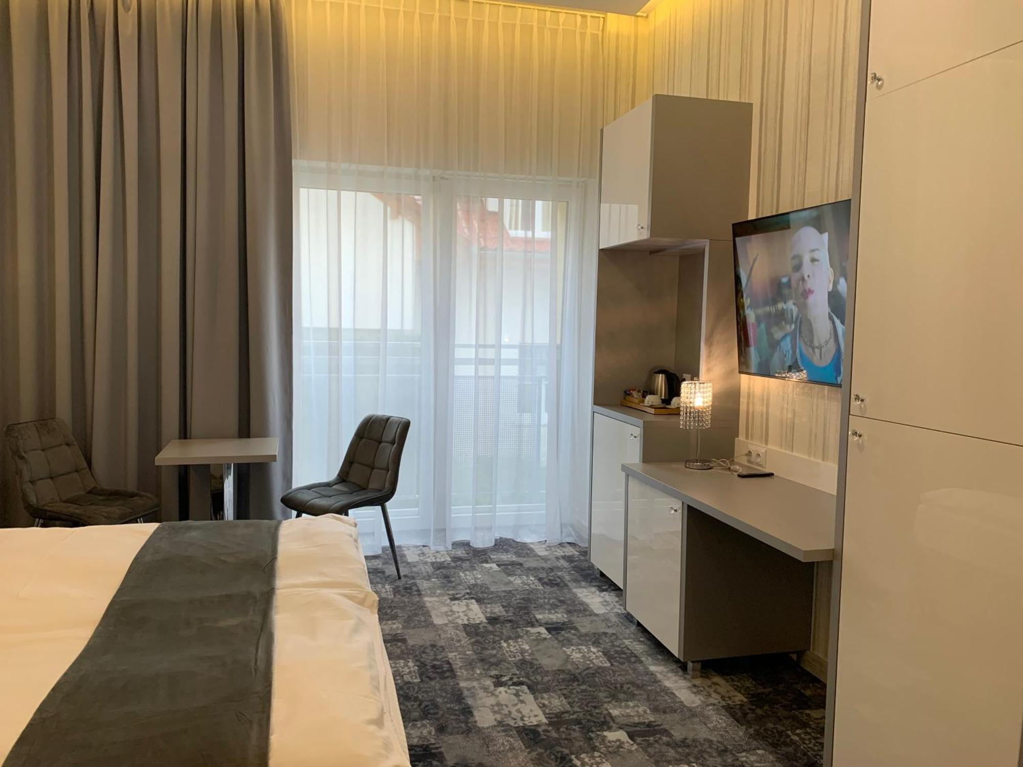 Piramida Lejlighedshotel Boleslawiec  Eksteriør billede