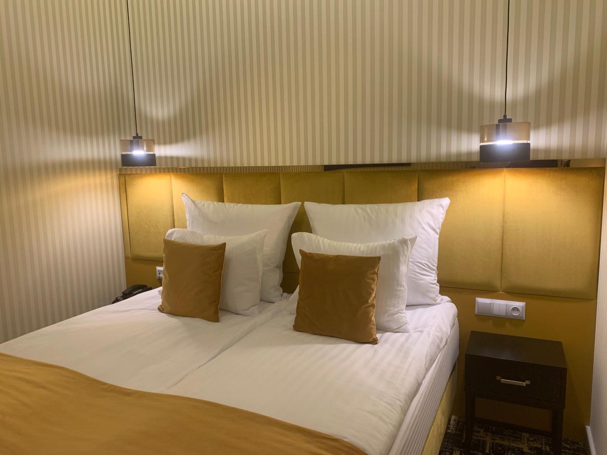Piramida Lejlighedshotel Boleslawiec  Eksteriør billede
